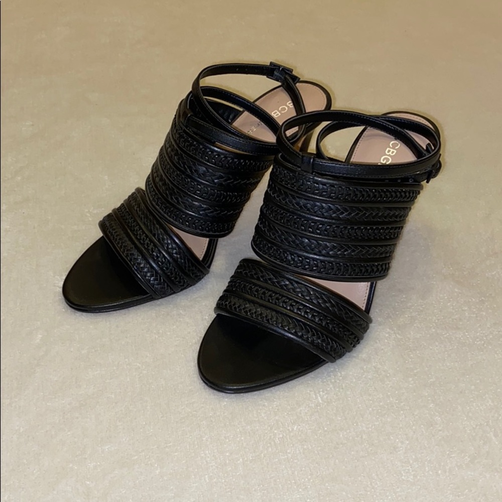 BCBGeneration Black Strappy Heel Shoes size 7.5